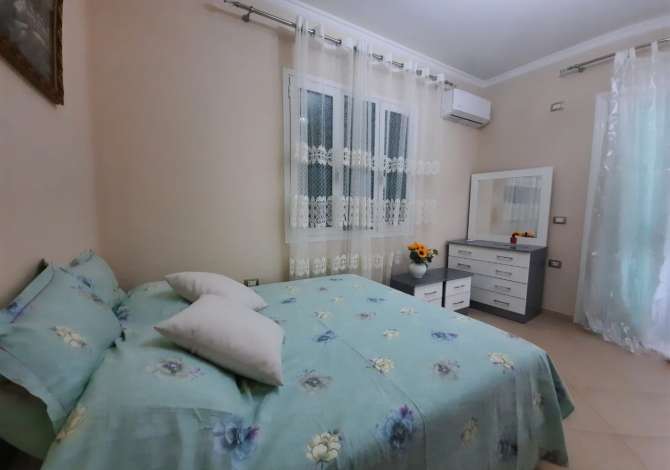  The house is located in Vlore the "Central" area and is 0.63 km from c