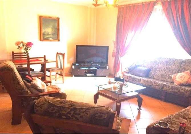 House for Sale in Tirana 2+1 In Part  The house is located in Tirana the "Vasil Shanto" area and is (<sma